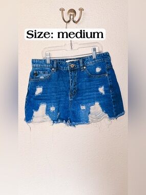 KanCan Distressed Blue Denim Jean Shorts
